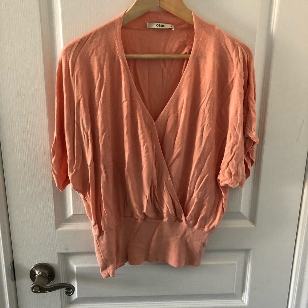 Oasis Fashion V neck sweater Short Sleeve sweater size M